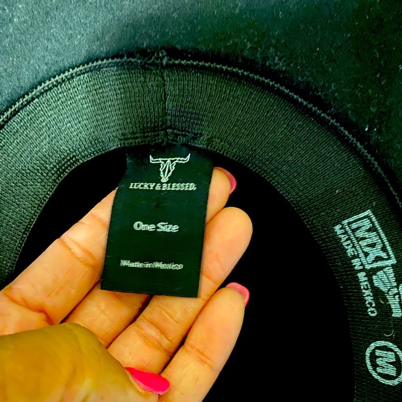 Lucky & Blessed leopard print hat - Picture 4 of 5